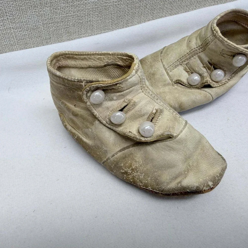 Antique Victorian Leather Baby Shoes Lot 2 Pairs Primitive Button Booties Cream